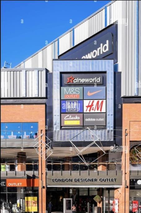 Cosy Studio Wembley Stadium Gem Apartment Exterior photo
