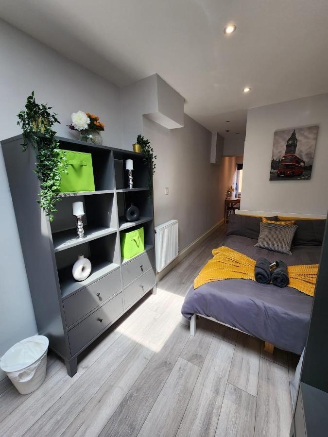 Cosy Studio Wembley Stadium Gem Apartment Exterior photo